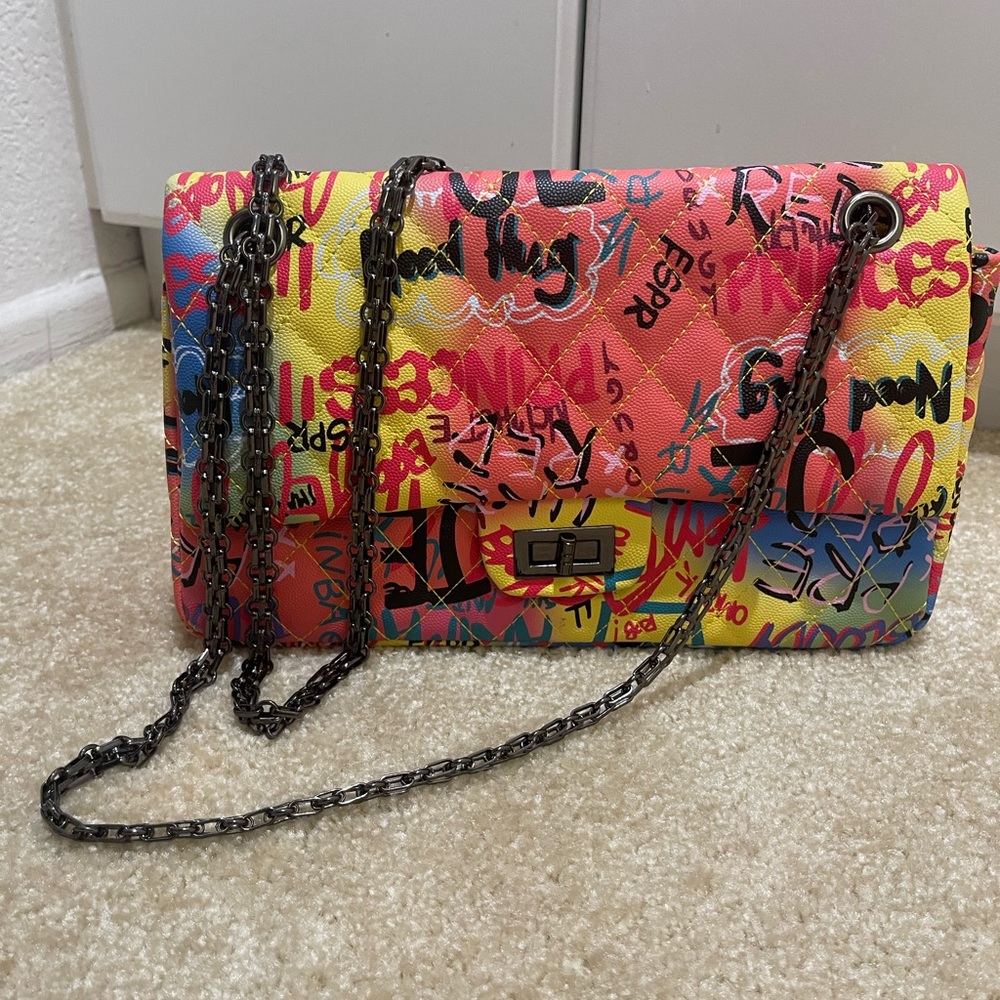 Shoulder bag